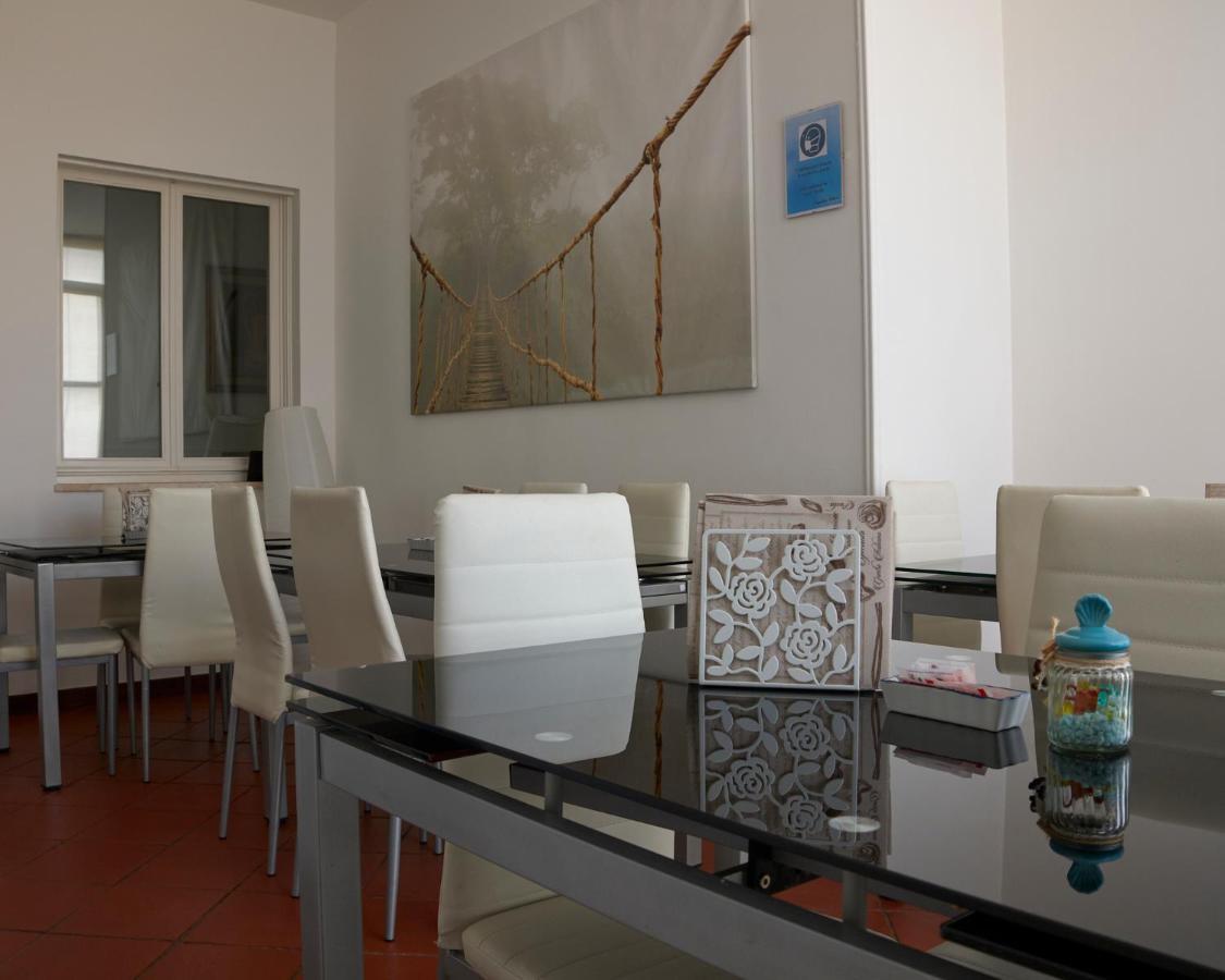 Il Giardino Di Flora Con Piscina Ξενοδοχείο Λέτσε Εξωτερικό φωτογραφία